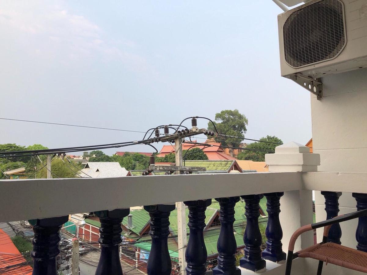 เอชพี เฮาส์ คาเฟ่ Hotel เชียงใหม่ ภายนอก รูปภาพ