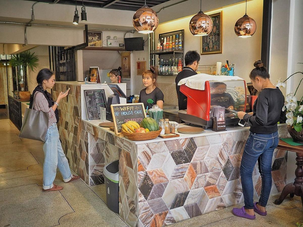 เอชพี เฮาส์ คาเฟ่ Hotel เชียงใหม่ ภายนอก รูปภาพ