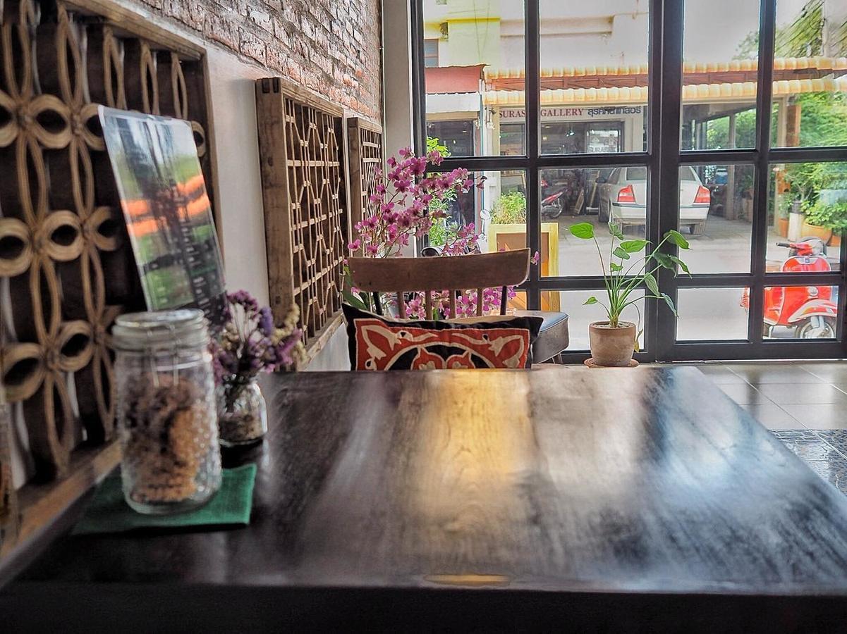 เอชพี เฮาส์ คาเฟ่ Hotel เชียงใหม่ ภายนอก รูปภาพ